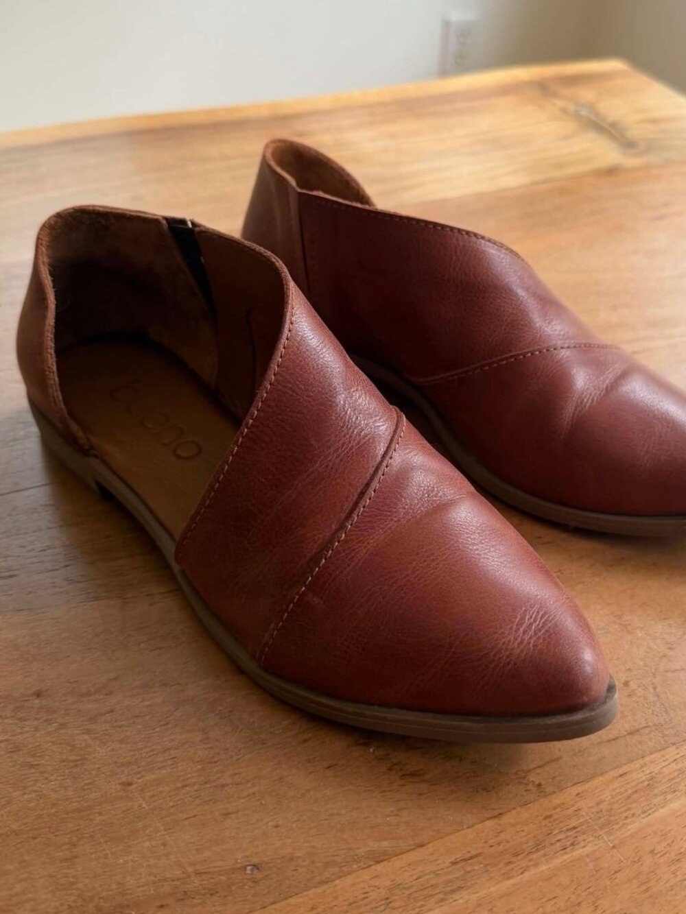 Bueno Blake Flat Size 6